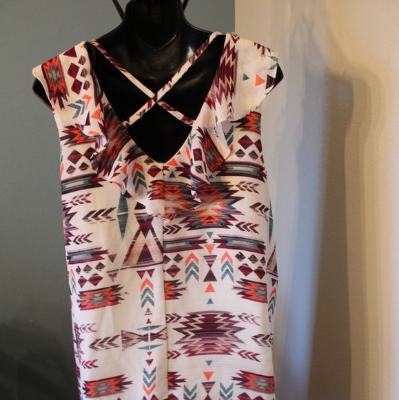 Dress - Picture 3 of 3